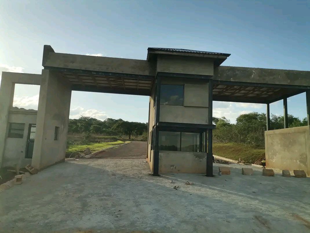 Estate gate house